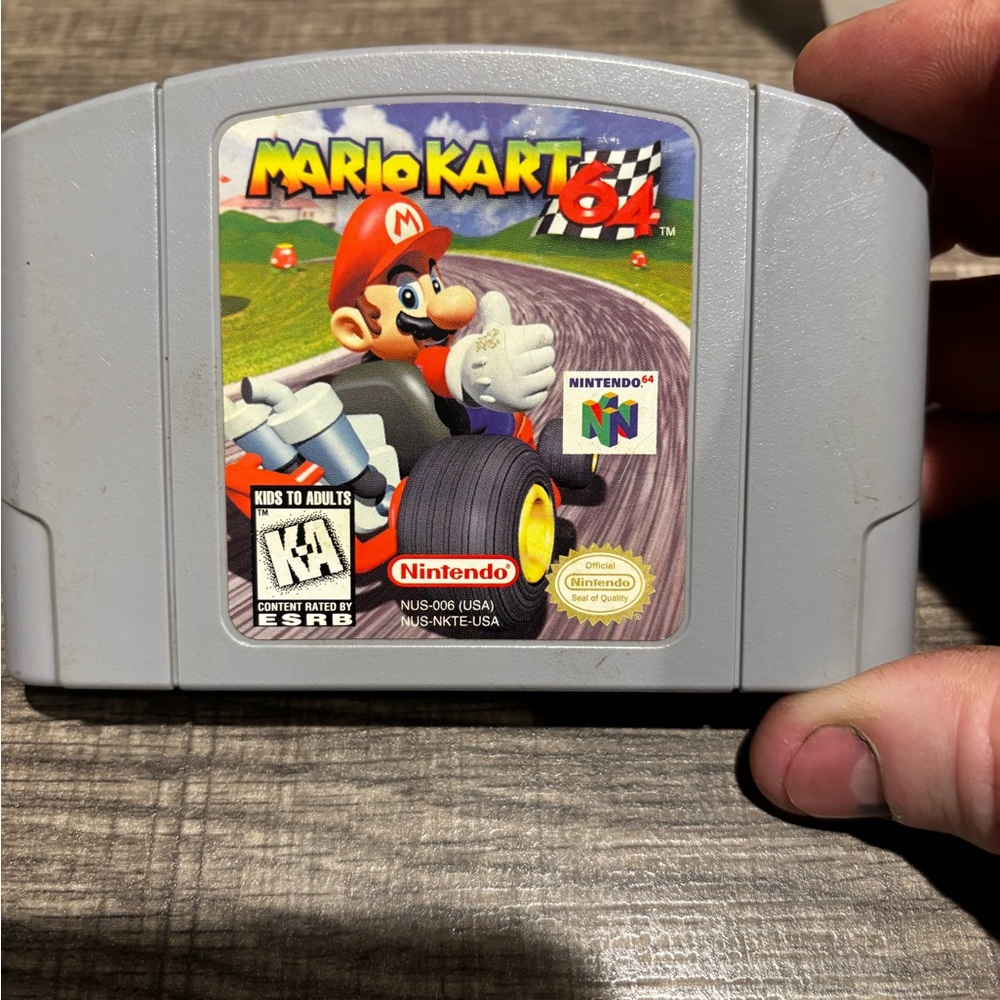 Nintendo Mario Kart 64 Light Gray Cartridge with Colorful Label